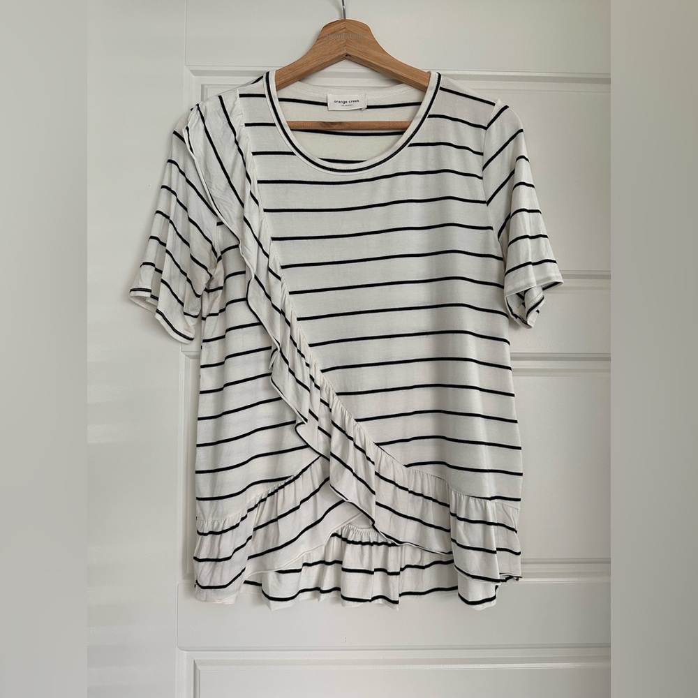 Boutique Elevated Tee in EUC!